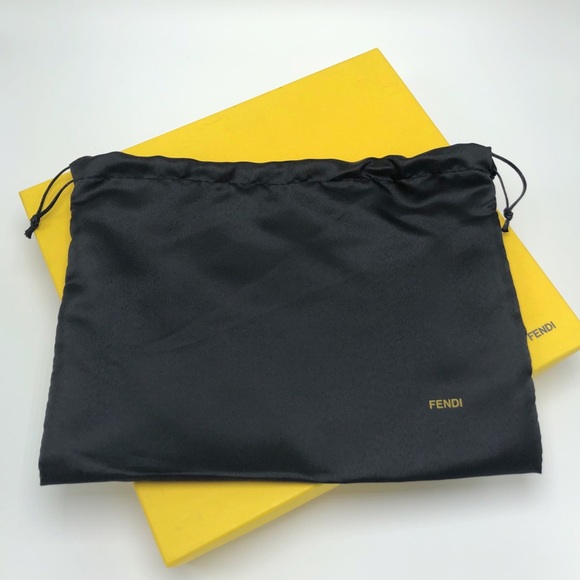 NEW with tags Authentic Fendi Leather Logo Tablet Ipad Case 10" x 8.25" - Picture 4 of 6